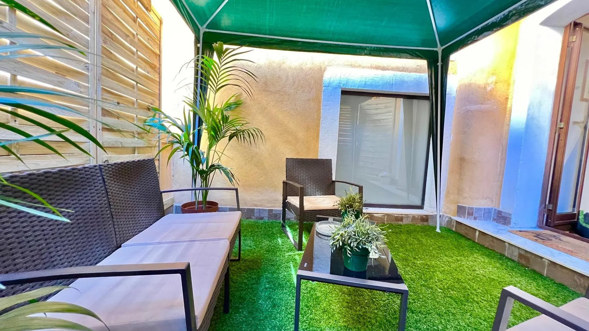 Couette-café Cantu' Suite Catane