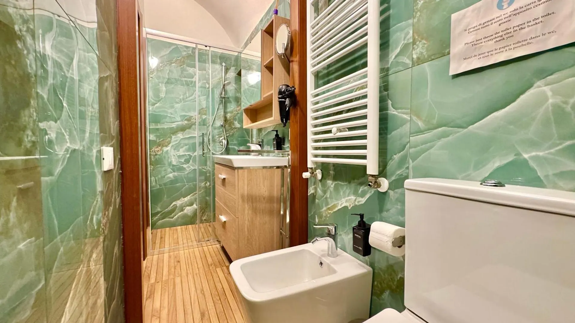 Cantu' Suite Catania 0*,  Italy